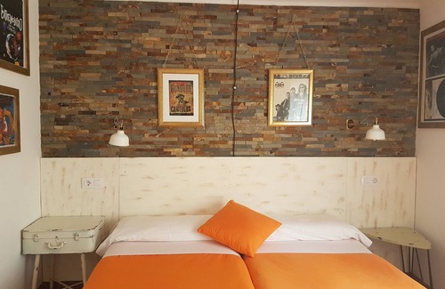 Andorra la Vella Auberge | Barri Antic Hostel & Pub