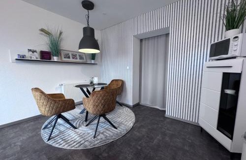 Bueckeburg Appartement | Barrierefrei - 24Std-CHECK-IN kontaktlos - Kingsize Bed - W-LAN - Parkplatz W 3
