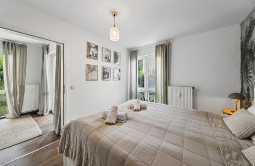Magdeburg Appartement | Barrierefrei - Privatparkplatz - zentral im Grünen