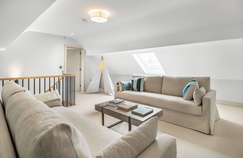 Fenit Cottage | Barrow, Coastal Cottage in Fenit, Co.Kerry - an authentic Wild Atlantic stay
