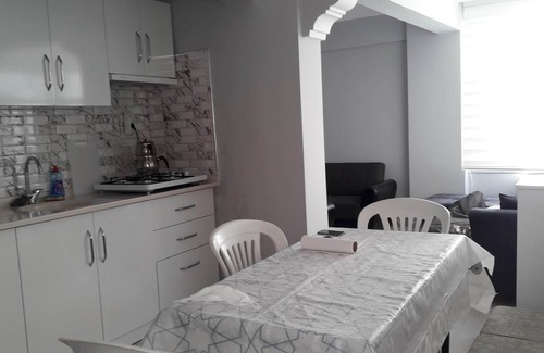 Bartin Appartement | Bartın İnkumu Sahilinde Geniş Ev