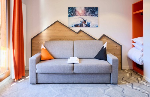 Les Deux Alpes Hôtel | Base Camp Lodge Les 2 Alpes