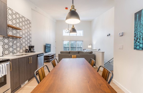 Revelstoke Hôtel | Basecamp Resorts Revelstoke I Four Bedroom Apartment