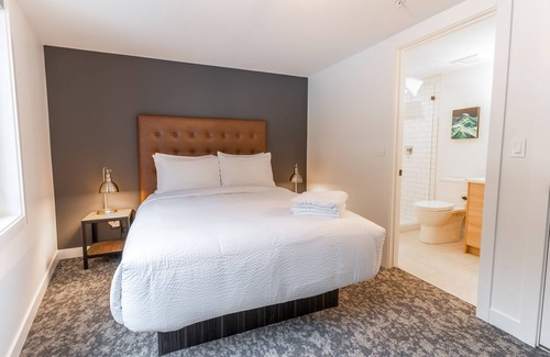 Revelstoke Hôtel | Basecamp Resorts Revelstoke I Four Bedroom Apartment
