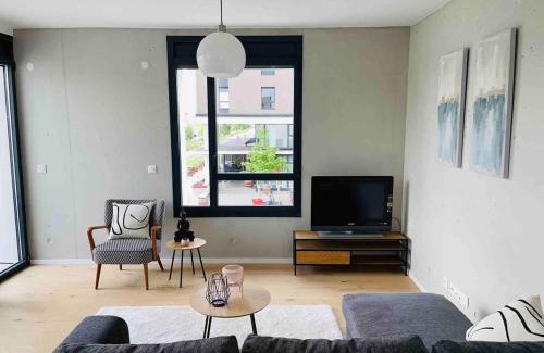 Huningue Appartement | Basel-Tram 8-Tristate-Bridge-Riverview