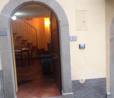 Basico Maison | Basicò un balcone sul mare - Casa SALITA FOTI -Case vacanza Sicilia&Toscana-