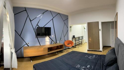 Haifa Appartement | Bat Galim - Mirror Apartment by the beach