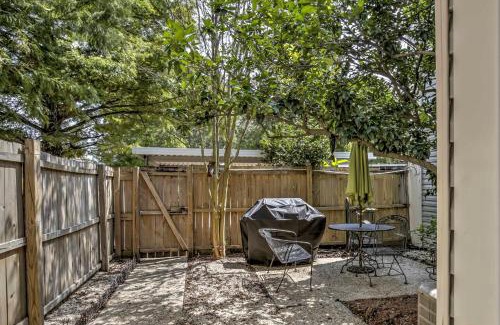 Westminster Maison | Baton Rouge Townhome with Pool Access - 7 Mi to LSU!