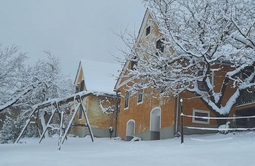 Pischelsdorf am Kulm Appartement | Bauernhaus Posch, Ferienappartements