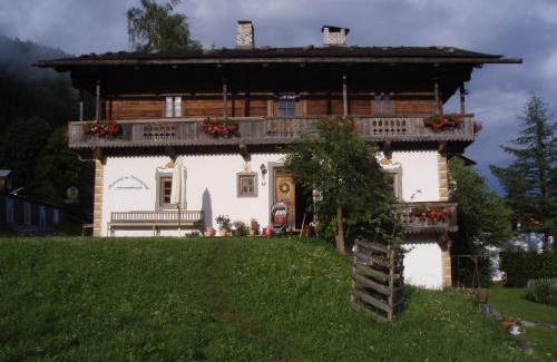 Maria Luggau Appartement | Bauernhof im Wiesengrund