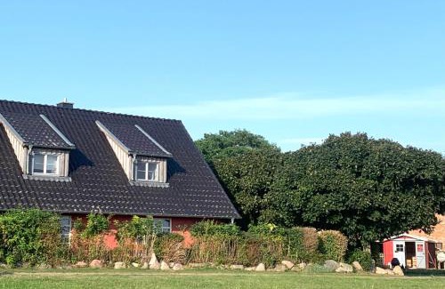 Reinberg Maison | Bauernkaten mit Terrasse und Kamin bei Stahlbrode
