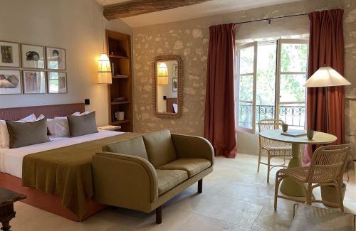 Les Baux-de-Provence Hôtel | Baumanière - Les Baux de Provence