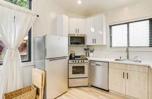 Pinole Appartement | Bay Area Apt with Patio Near Parks and Hiking!