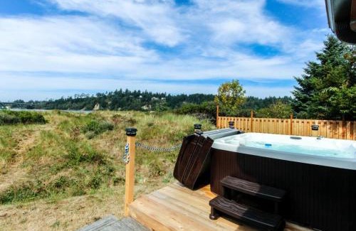 Waldport Maison | Bay Bridge Beach House