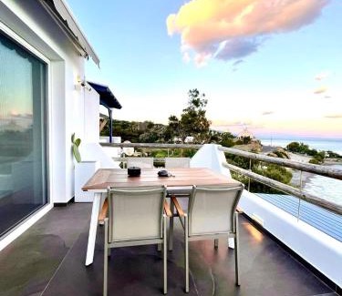 Agios Panteleimonas Maison | BAY DIVINO