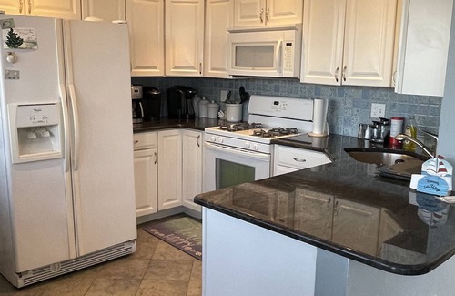 Southend Maison | Bay front, fabulous sunset views, waterfront pool , beaches in Brigantine. NJ!