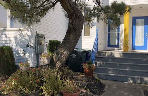 Southend Maison | Bay front, fabulous sunset views, waterfront pool , beaches in Brigantine. NJ!