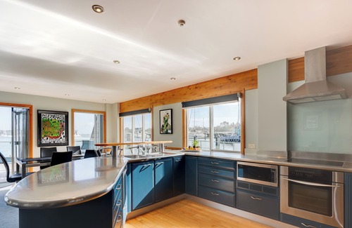 Opua Appartement | Bay of Islands On The Water Apartment -The Landing