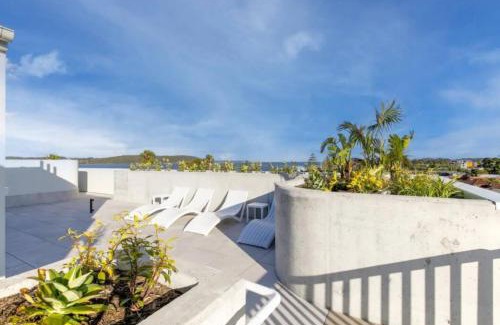 Batemans Bay Appartement | Bay View 2-Bedroom Apartment with BBQ