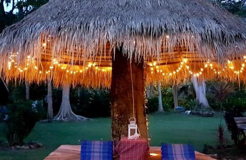Bai Lan Maison | ฺBay Yard Hut