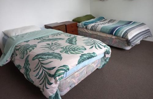 Mount Maunganui Maison | Bayfair Backpack House
