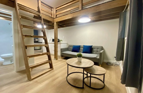 Bluewater Appartement | Bayfield Retreat 15min From Grand Bend Pool Hot tub Full Kitchen #9