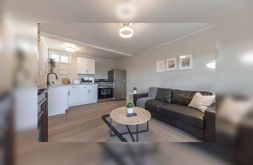 Bluewater Appartement | Suite 2 - Relax in beautiful Bayfield - 15min from Grand Bend