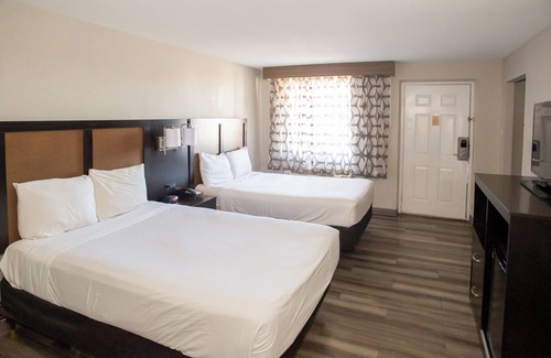 North Loop Hôtel | Baymont by Wyndham Austin University Area
