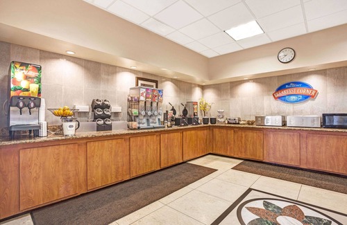 West Hills Hôtel | Baymont by Wyndham Bremerton WA