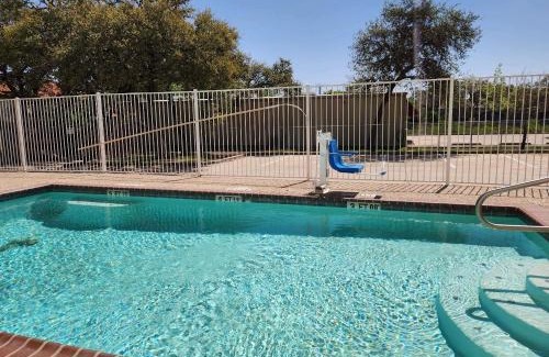 North San Antonio - SAT Hôtel | Baymont by Wyndham San Antonio Airport