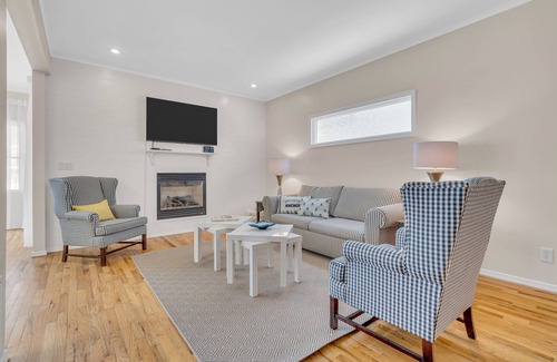 Keansburg Maison | Bayshore Family Retreat