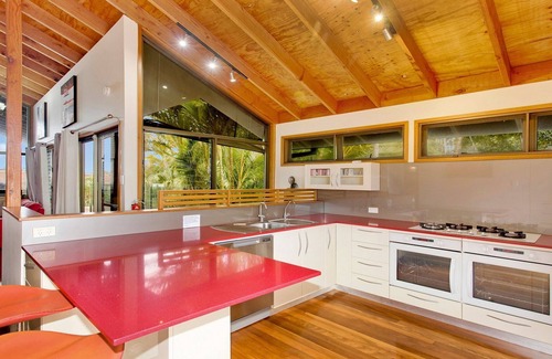 North Haven Maison | Bayside Delight - 4 bedroom holiday home in North Haven, close to beach and river