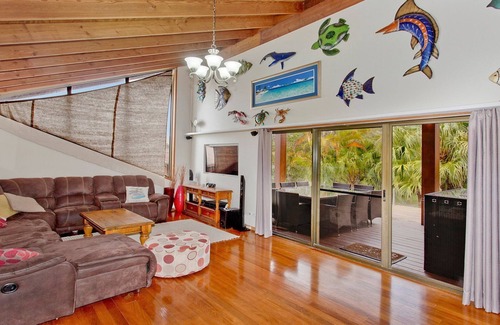North Haven Maison | Bayside Delight - 4 bedroom holiday home in North Haven, close to beach and river