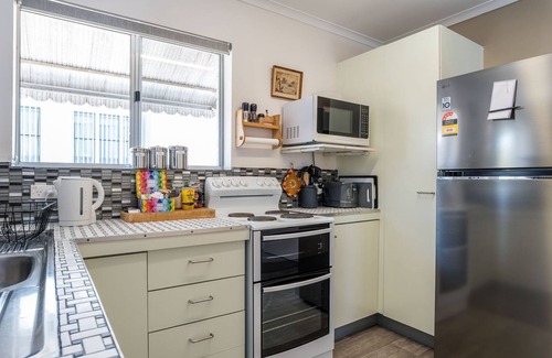 Wynnum Appartement | Bayside Lifestyle Getaway Sleeps 4