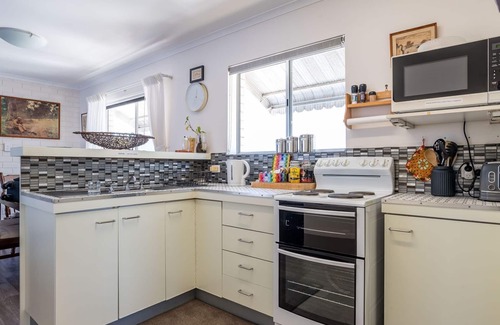 Wynnum Appartement | Bayside Lifestyle Getaway Sleeps 4