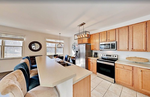 Sun Ridge Maison | Bayside Resort Golf Club Townhome-Walk to pool, playground, tennis. Sleeps 11