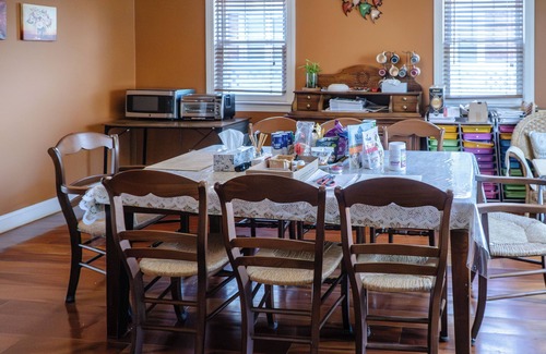 Murray Hill Maison | Bayside room close to LIRR Bowne park