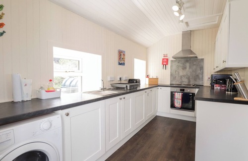 Beinn Orasaigh Cottage | Bayview House, CARBOST