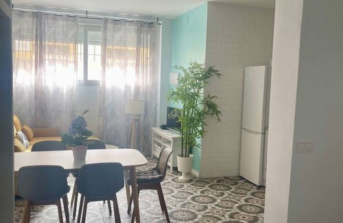 Perchel Norte Appartement | Bazan Trip Malaga- Studio in the center district of Malaga