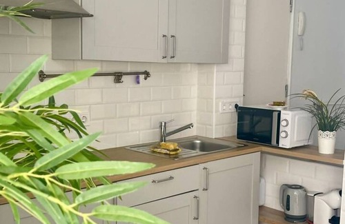 Perchel Norte Appartement | Bazan Trip Malaga- Studio in the center district of Malaga