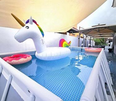 Bukit Indah Maison | BBQ Swimming Pool Netflix 11 Pax Bukit Indah JB