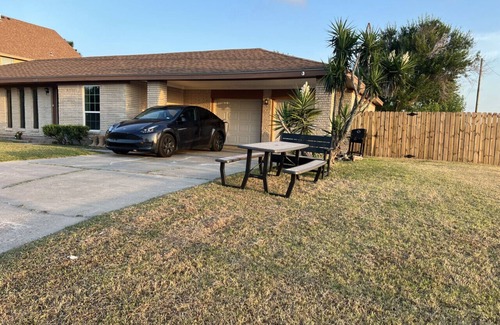 Port Isabel Maison | BBQ View Sunset 3/2 Corner House