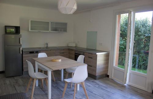 Bagneres-de-Bigorre Appartement | BdB nid douillet au rdc rando ressourçante