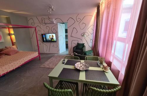 Magenta Appartement | Be Magenta, Art Home - Rose style - Near Milano, Rho Fiera, Malpensa