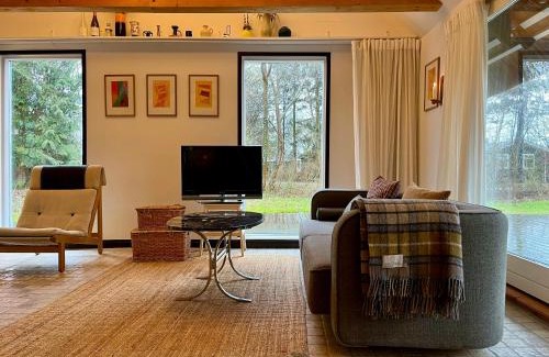 Nykobing Sjaelland Maison | Be Surrounded By Trees In A Thatched Cottage