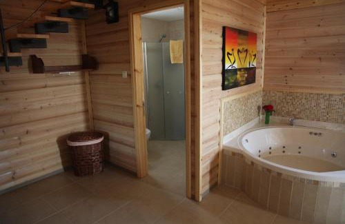 Kela Alon Cabine | Be-Taam Ahava Suites