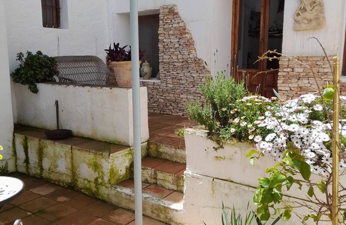 Fuente-Tojar Appartement | Bel appartement avec patio privé au milieu des oliveraies.