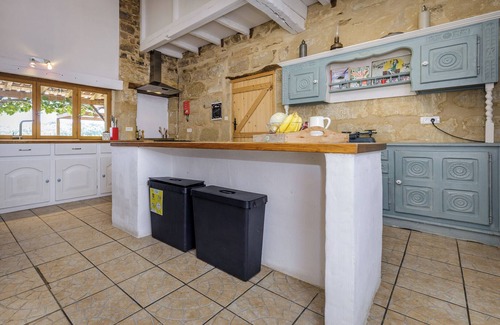 Armillac Maison | Belle maison de vacances très calme avec piscine privée et belle vue