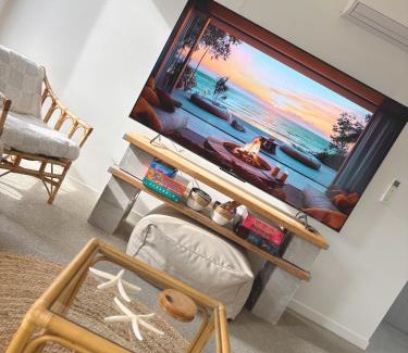 Papamoa Beach Maison | Beach and waffles at papamoabeach
