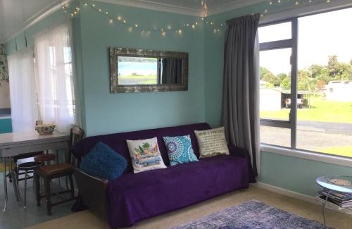 Bowentown Maison | Beach Belle